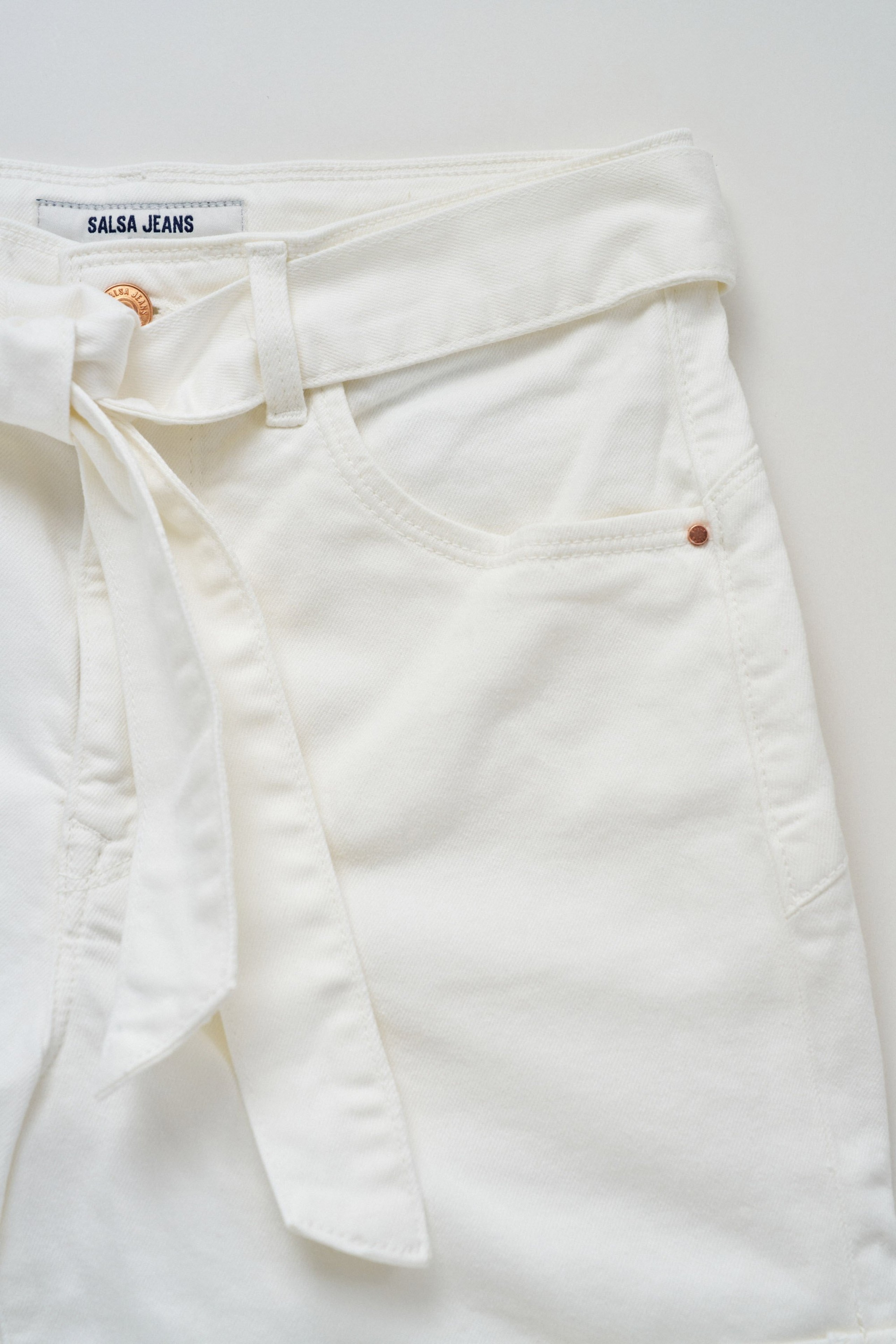 FAITH PUSH IN SHORTS
