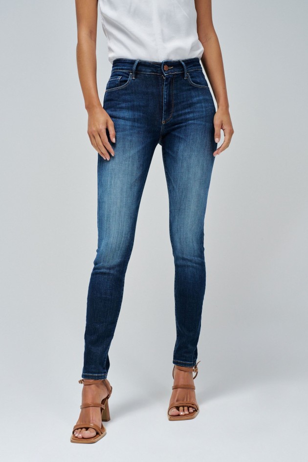 JEAN DESTINY PUSH UP SKINNY