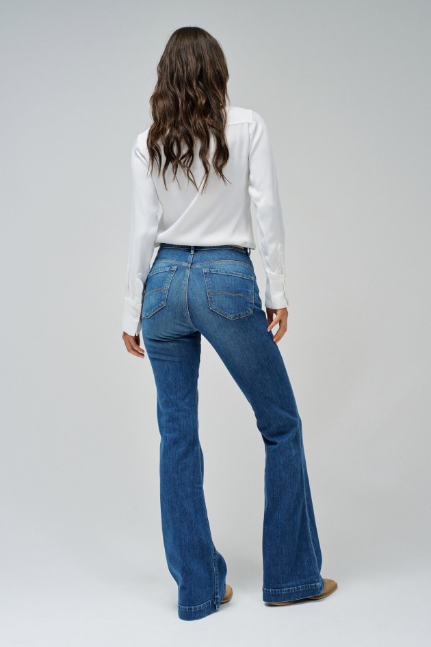 FAITH PUSH IN FLARE JEANS