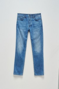 REGULAR FIT COOLMAX JEANS