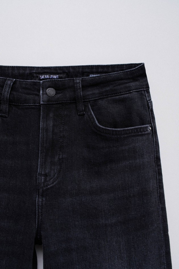 TRUE STRAIGHT JEANS