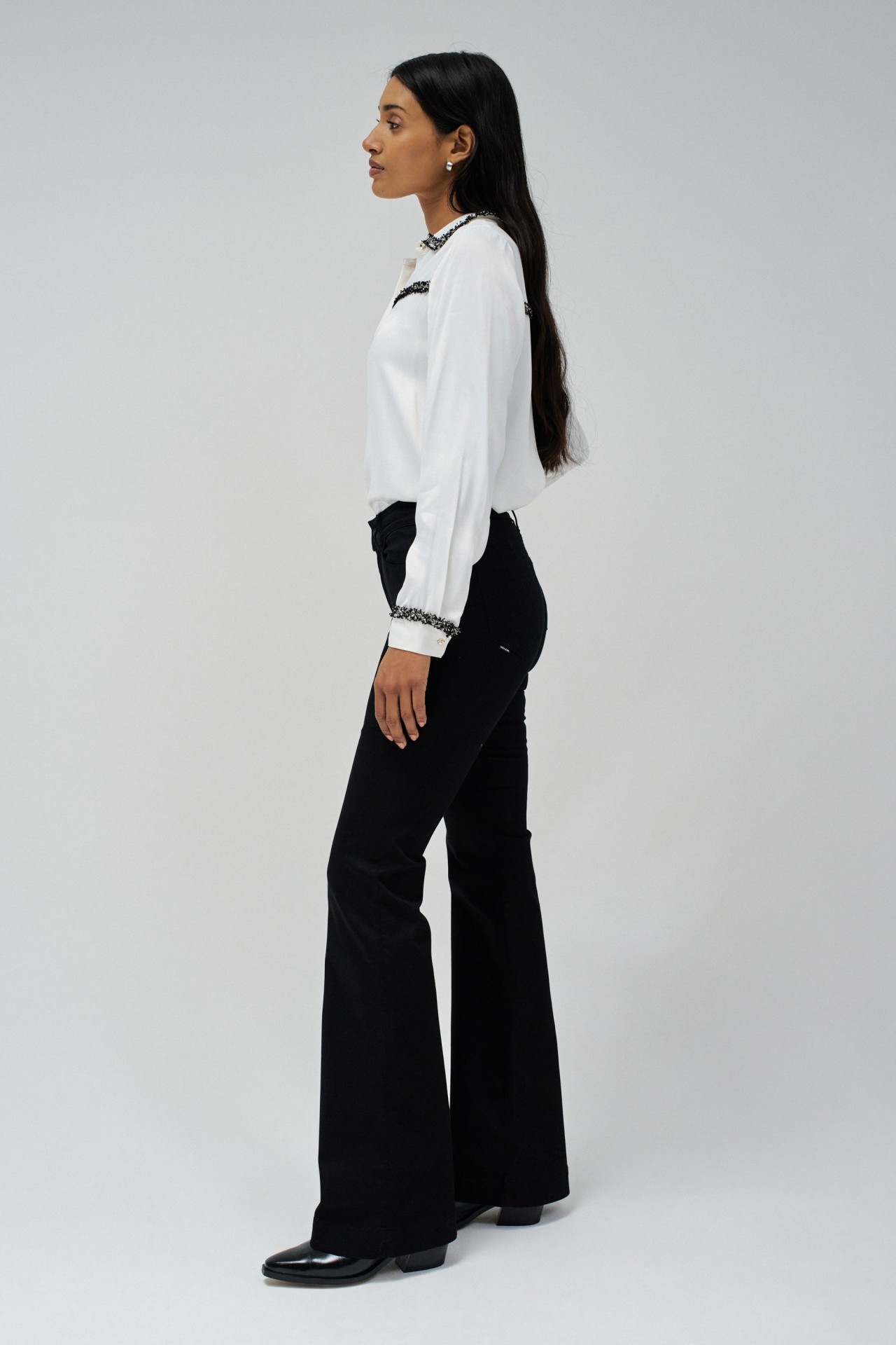 DESTINY PUSH UP FLARE JEANS