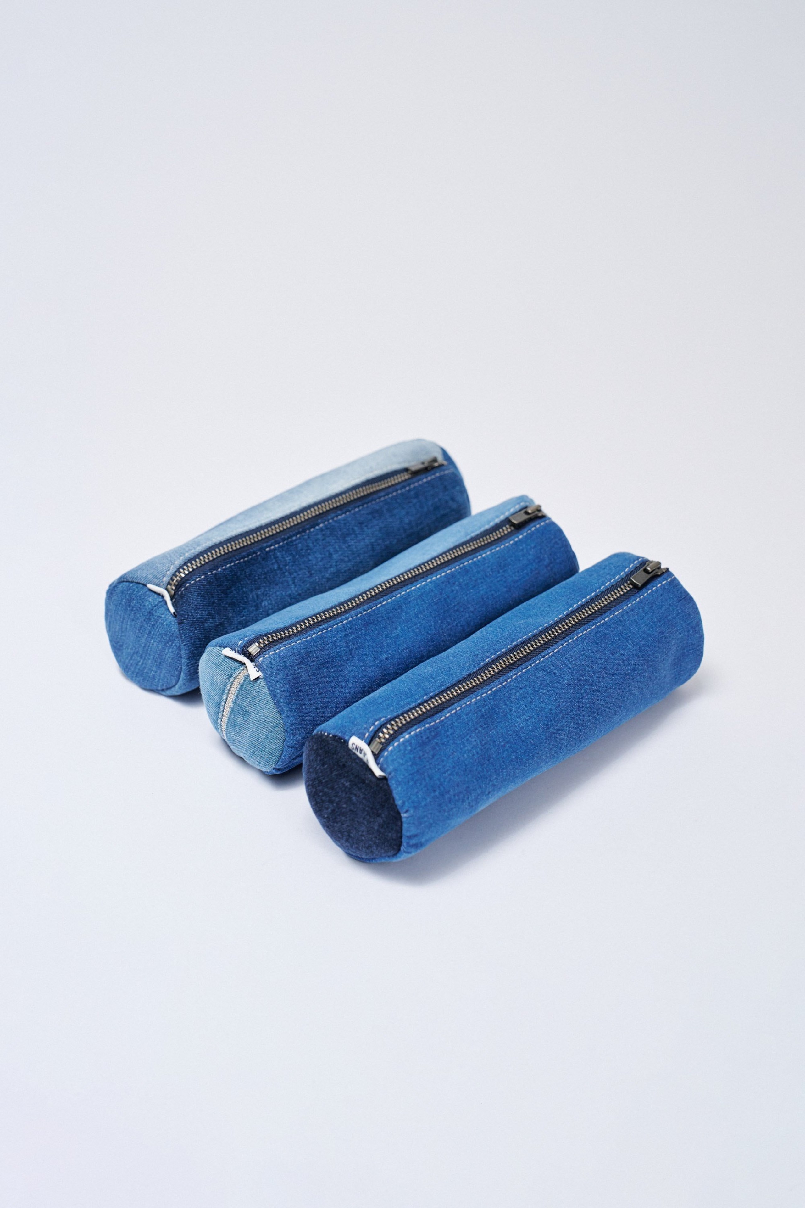 ESTUCHE AZUL MEDIO INFINITY