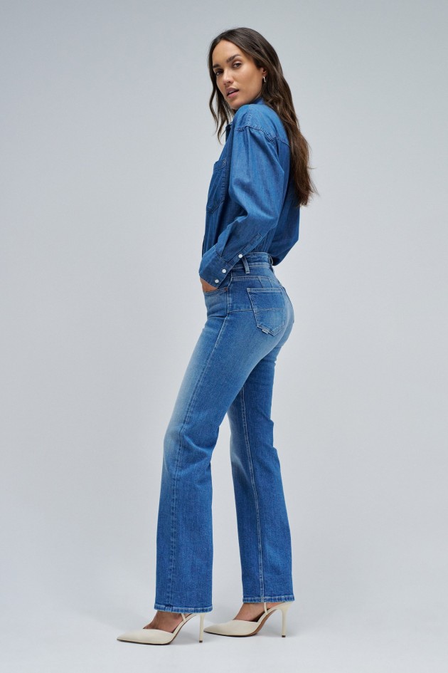 DESTINY PUSH UP STRAIGHT JEANS