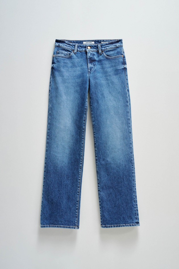 LOW RISE STRAIGHT JEANS