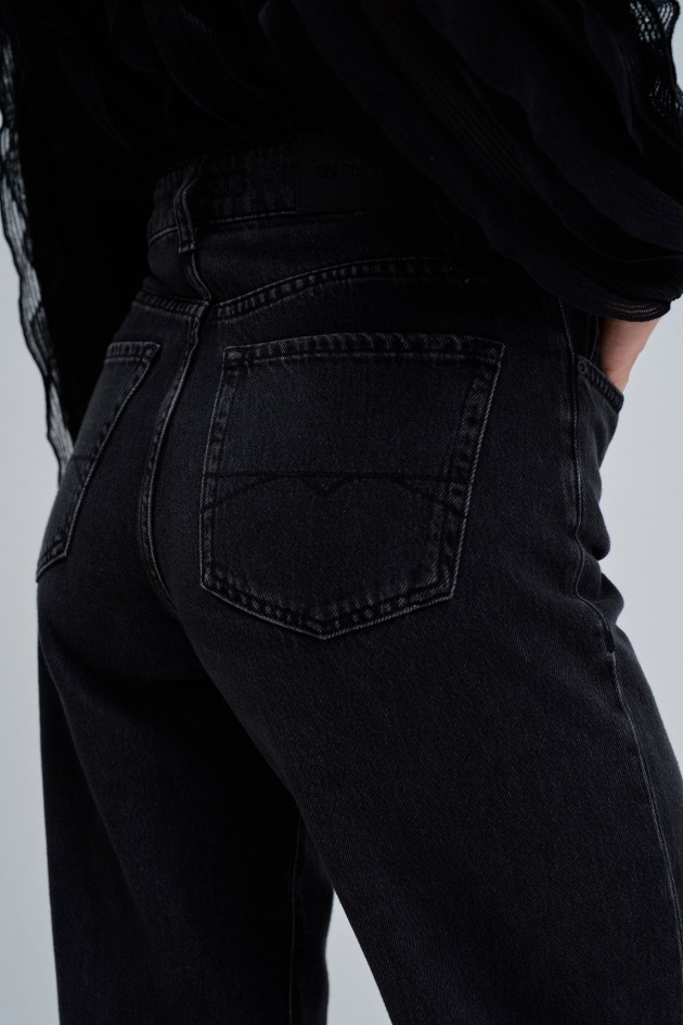 WIDE LEG JEANS