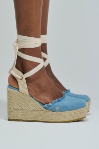 WEDGE HEEL ESPADRILLES IN DENIM