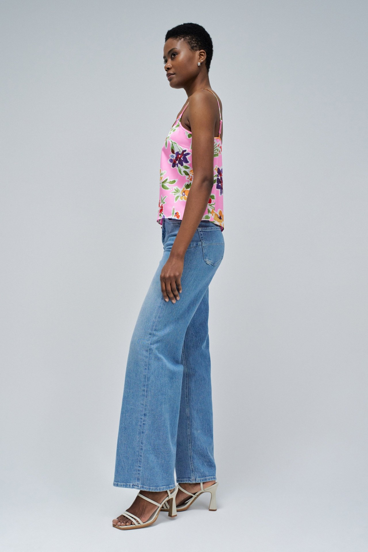 TOPE CON PATR�N FLORAL