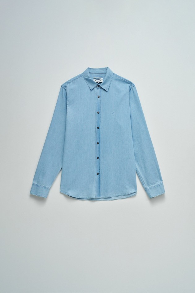 CAMISA EN DENIM LIGERO