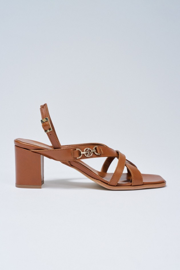 LEATHER SANDALS