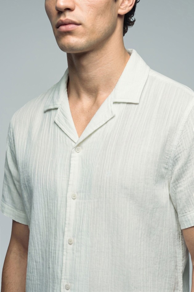 CAMISA DE MANGA CURTA