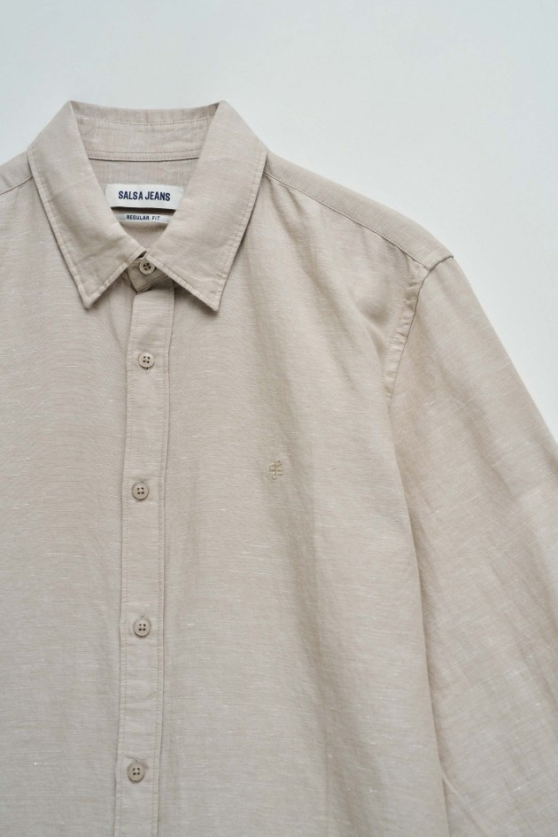 CAMISA CON MEZCLA DE LINO