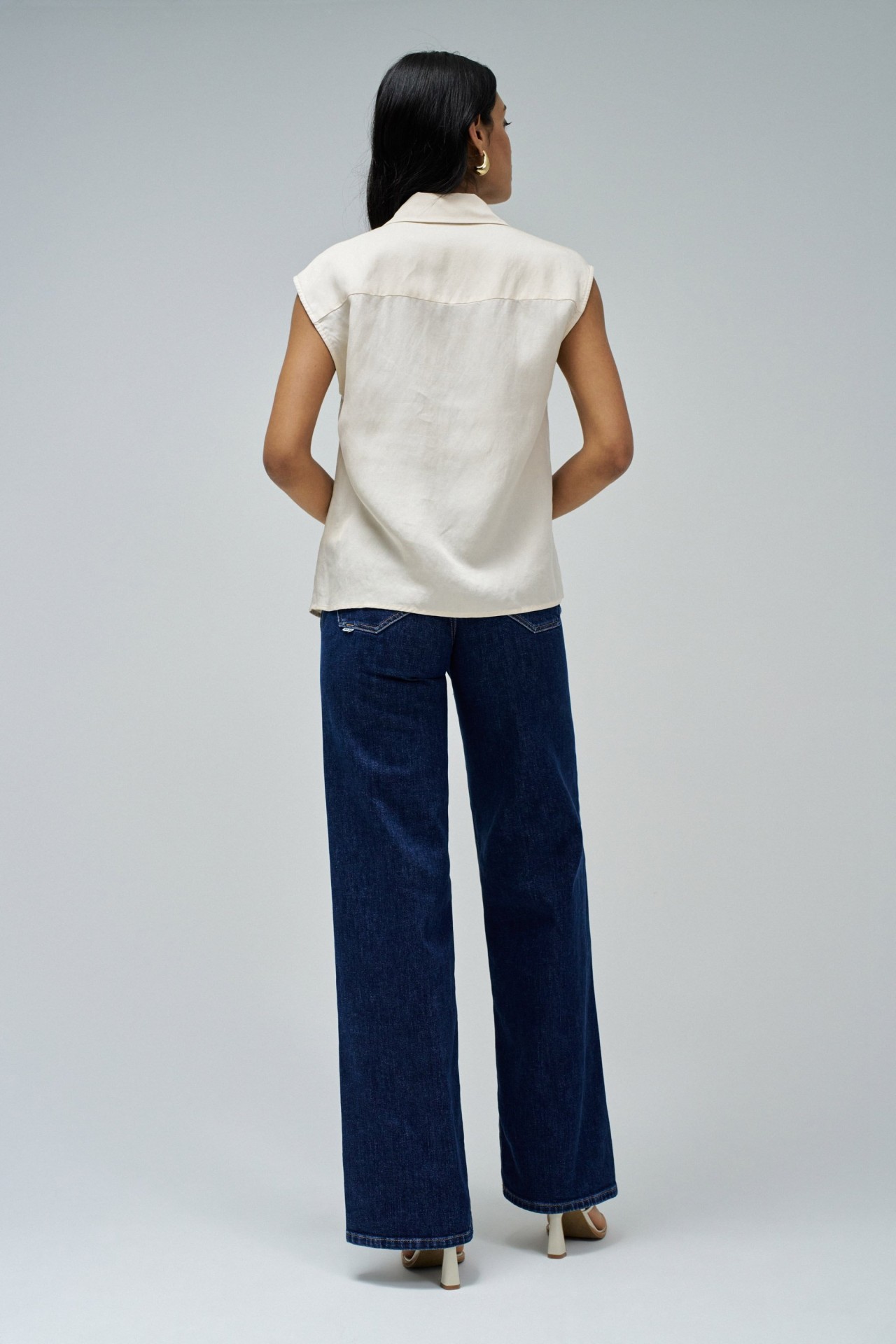 BLUSA EM LIGHTDENIM