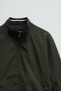 BOMBERJACKE