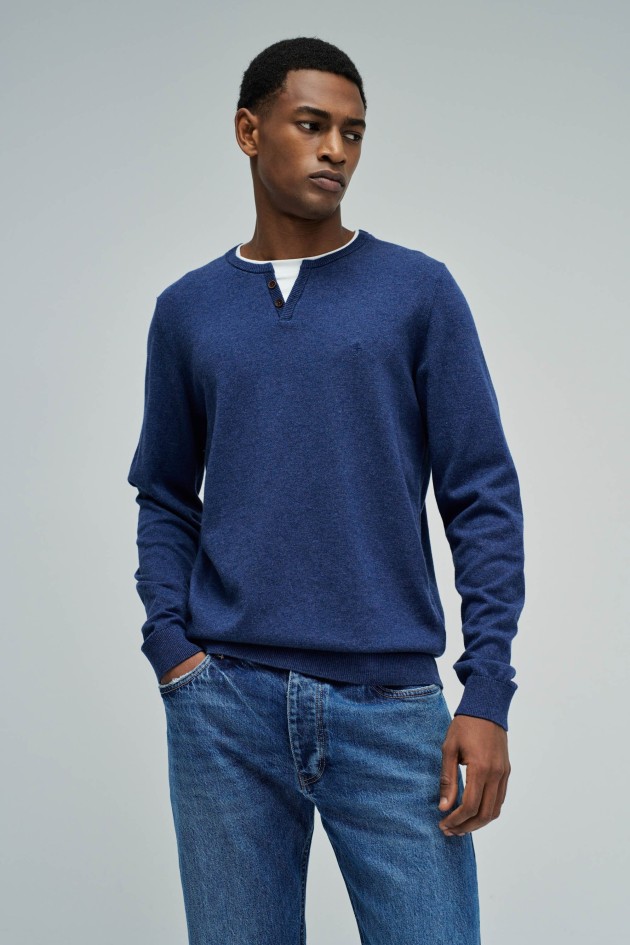 KNITTED JUMPER