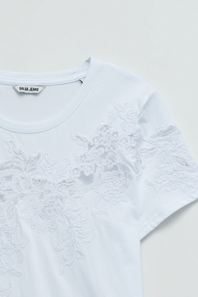 T-SHIRT MET KANT