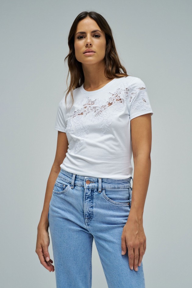 T-SHIRT MET KANT