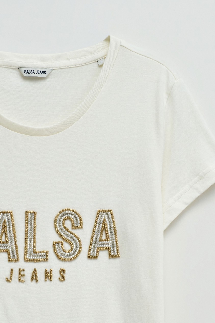 T-SHIRT WITH BRANDING
