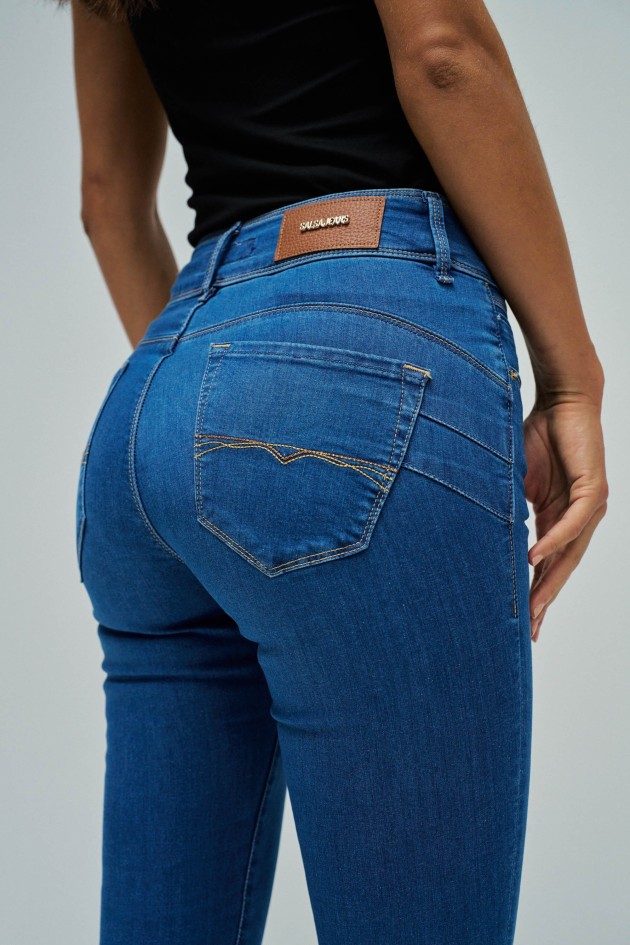 SECRET PUSH IN SKINNY JEANSSOFT TOUCH