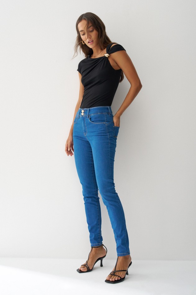SECRET PUSH IN SKINNY JEANSSOFT TOUCH