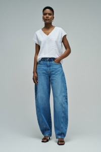 T-SHIRT AVEC BRODERIES