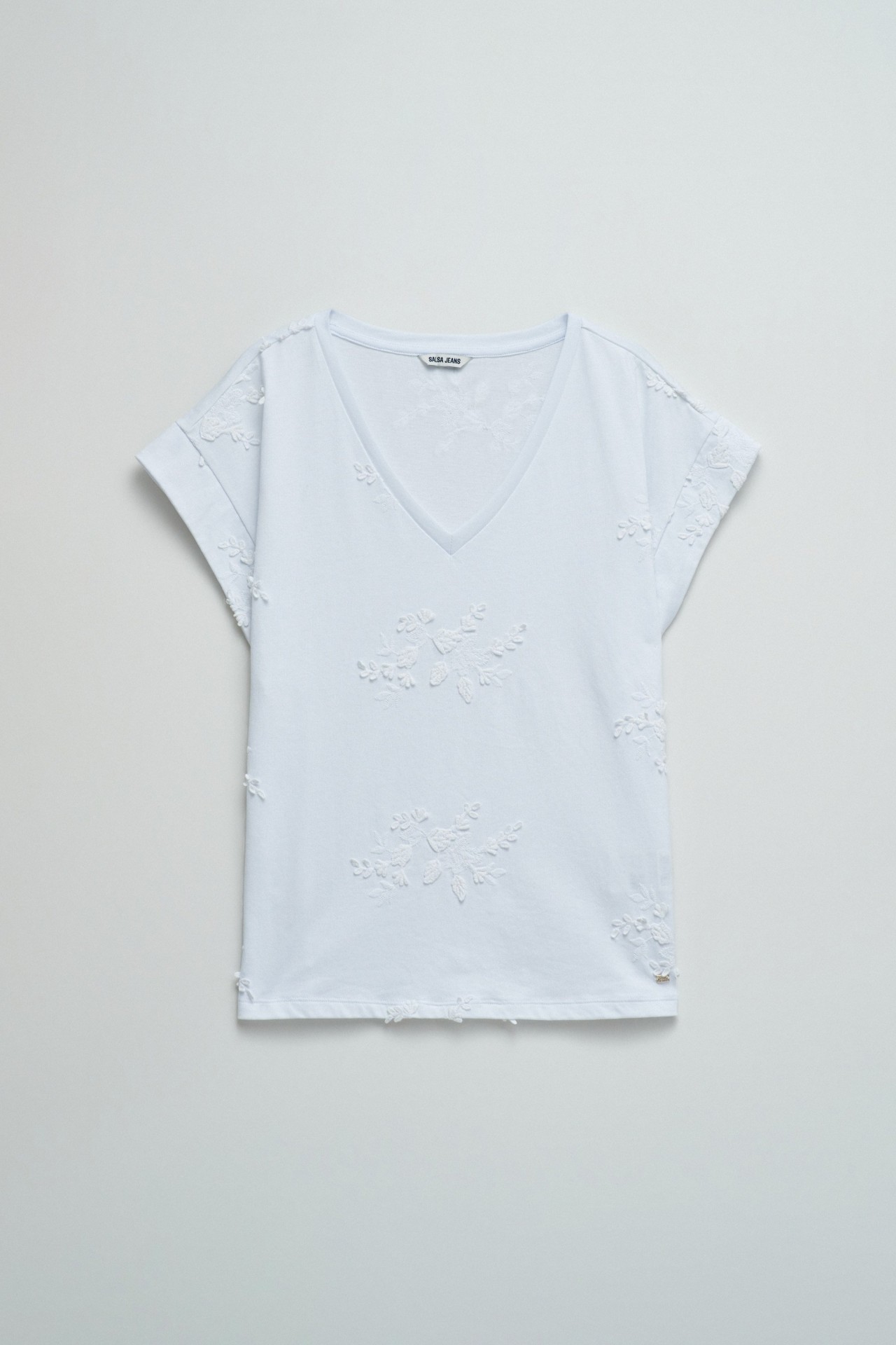 T-SHIRT AVEC BRODERIES