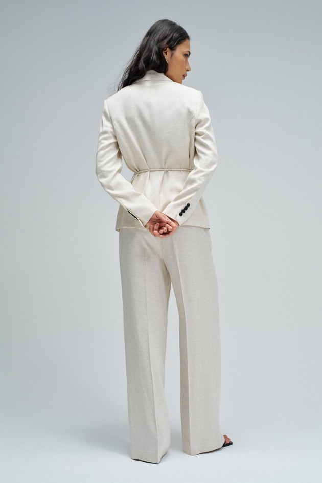 LINEN BLAZER