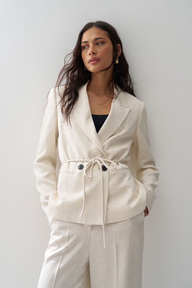 LINEN BLAZER