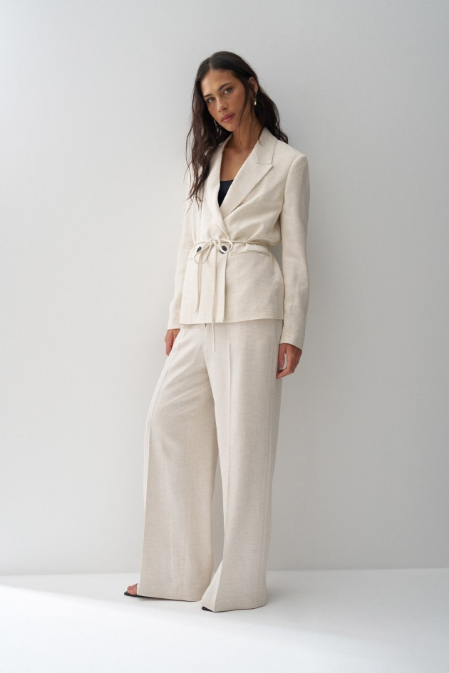 LINEN BLAZER