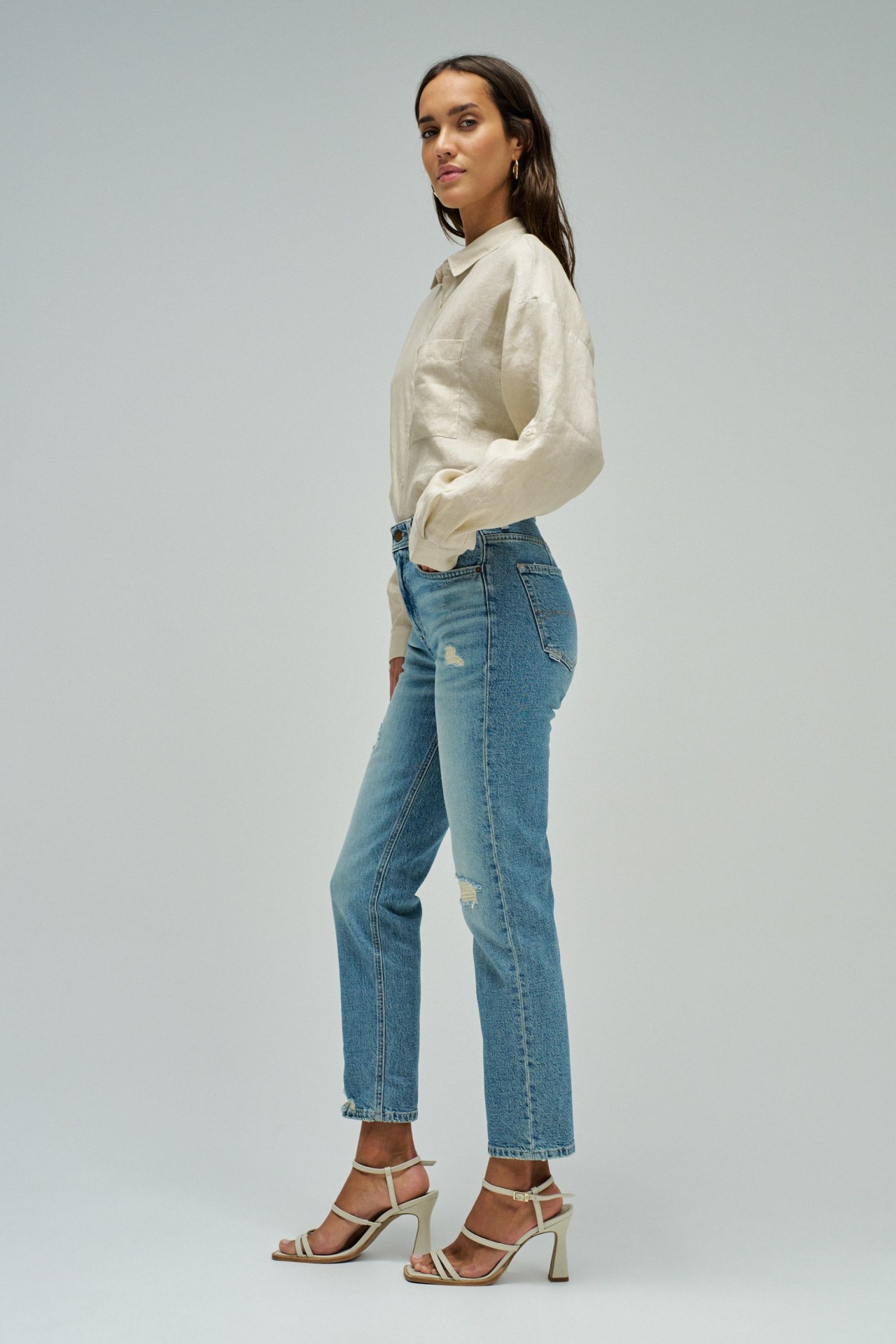 TRUE CROPPED SLIM JEANS