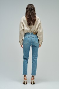 TRUE CROPPED SLIM JEANS