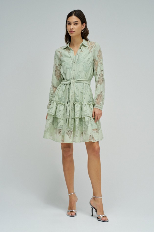 ROBE EN LACE