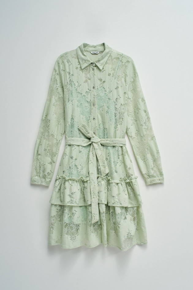 ROBE EN LACE