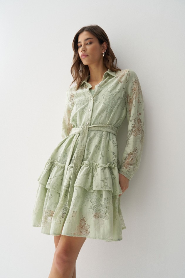 ROBE EN LACE