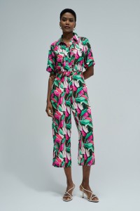 MONO CON PATR�N FLORAL