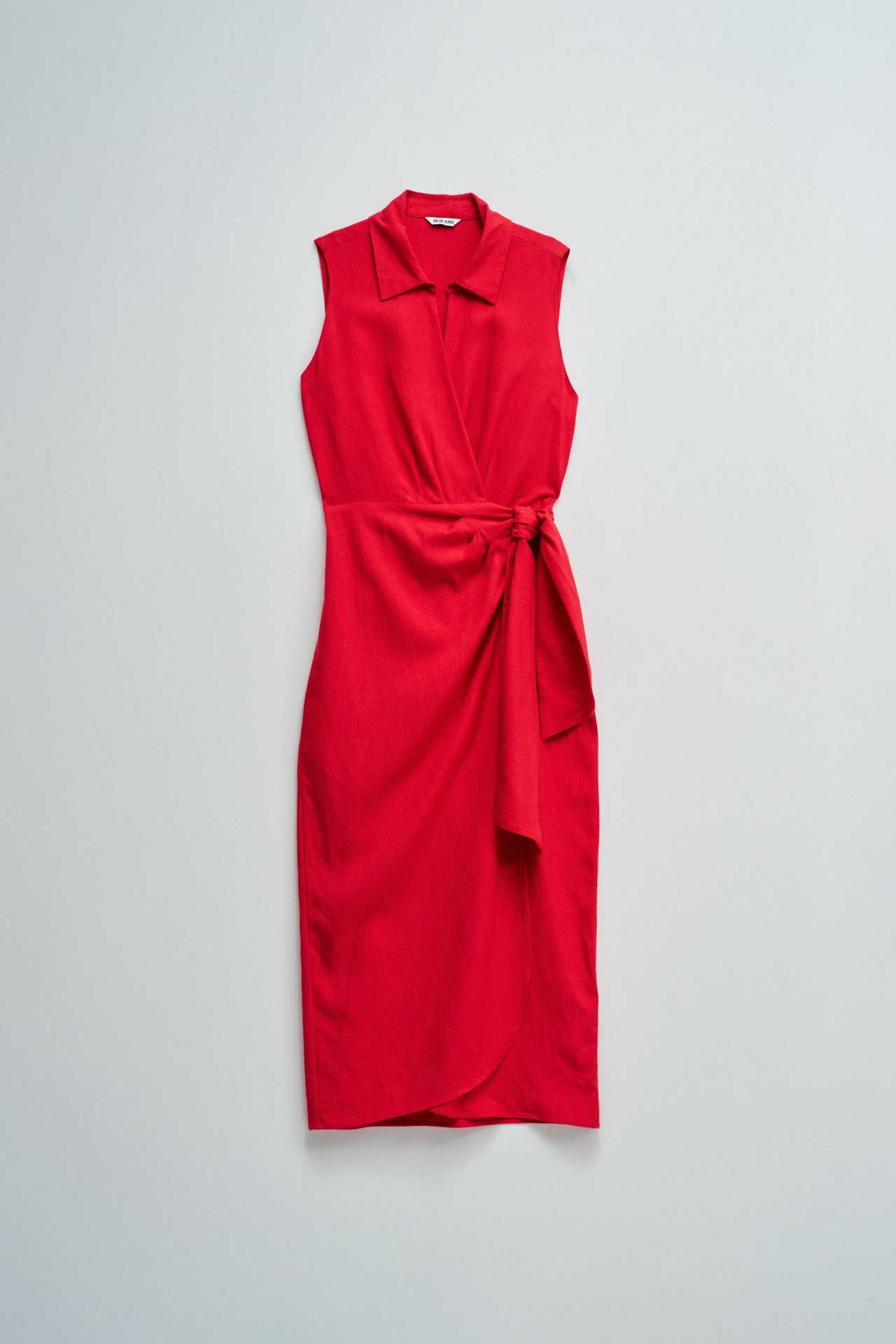 VESTIDO MIDI COM LINHO