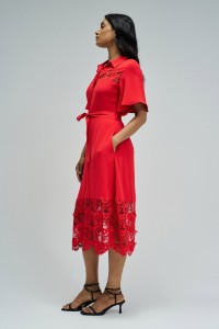 VESTIDO CAMISEIRO MIDI COM RENDA