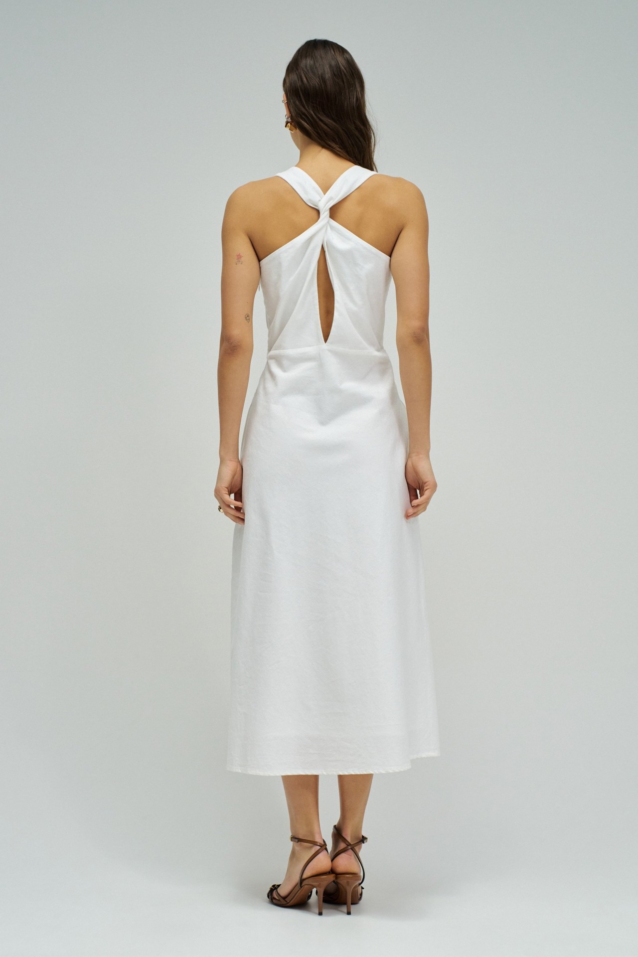 MIDI-KLEID AUS LEINEN