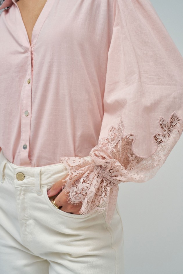 SHIRT WITH LACE