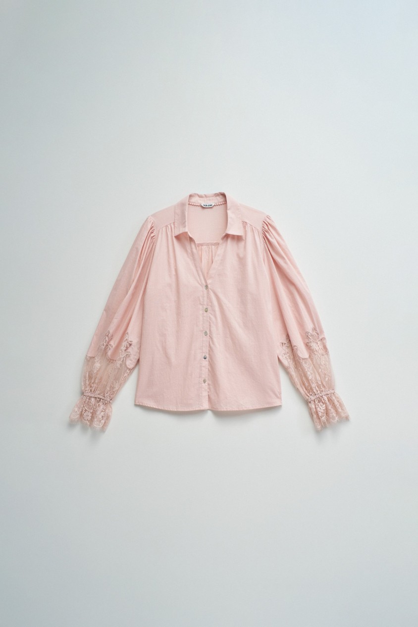CHEMISE AVEC DENTELLE