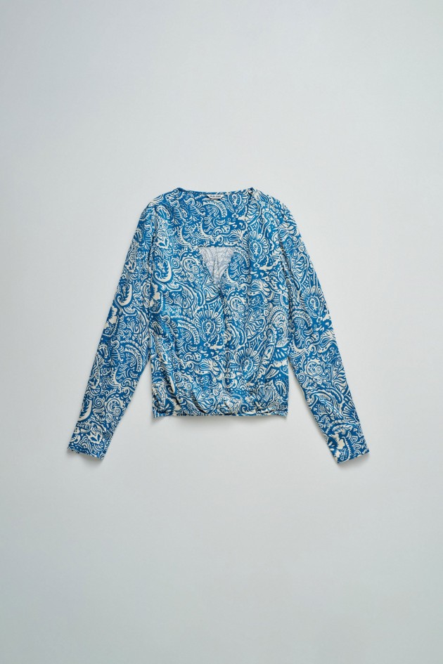 BLUSA ACETINADA COM PADRÃO