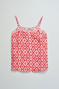 TOP WITH PATTERN