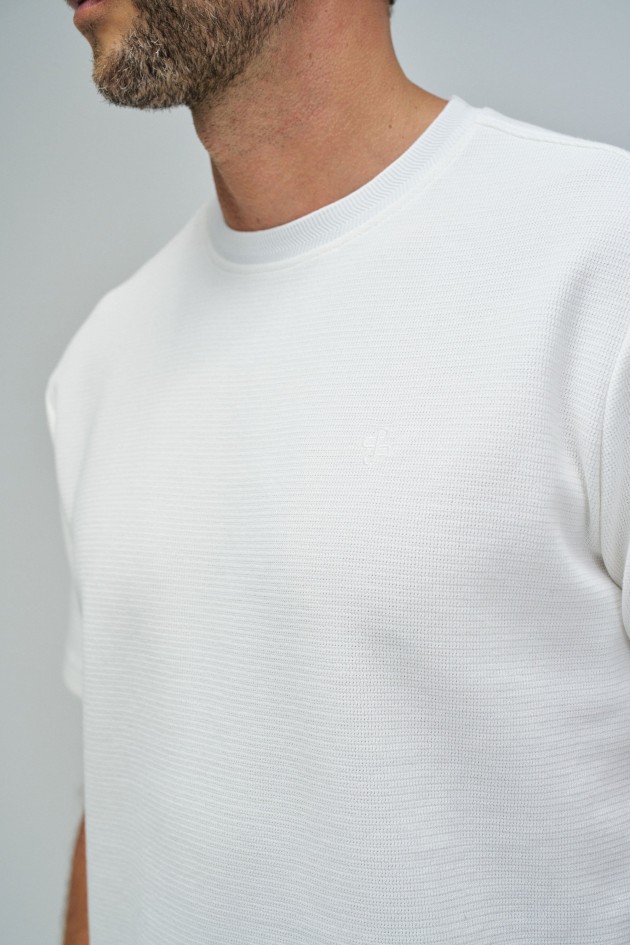 T-SHIRT TEXTURADA
