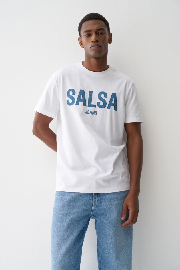 T-SHIRT COM BRANDING