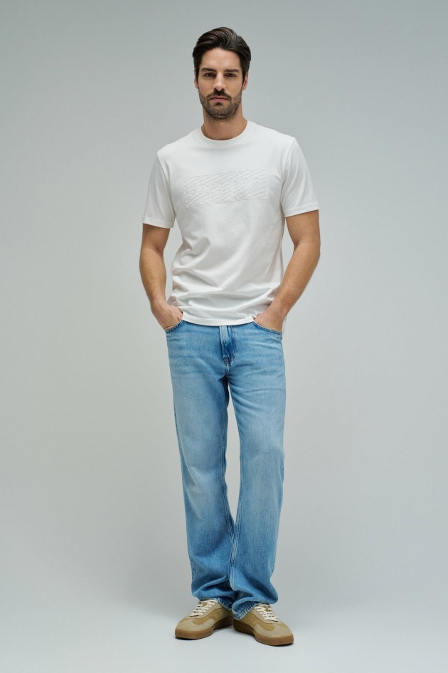 T-SHIRT MET BRANDING