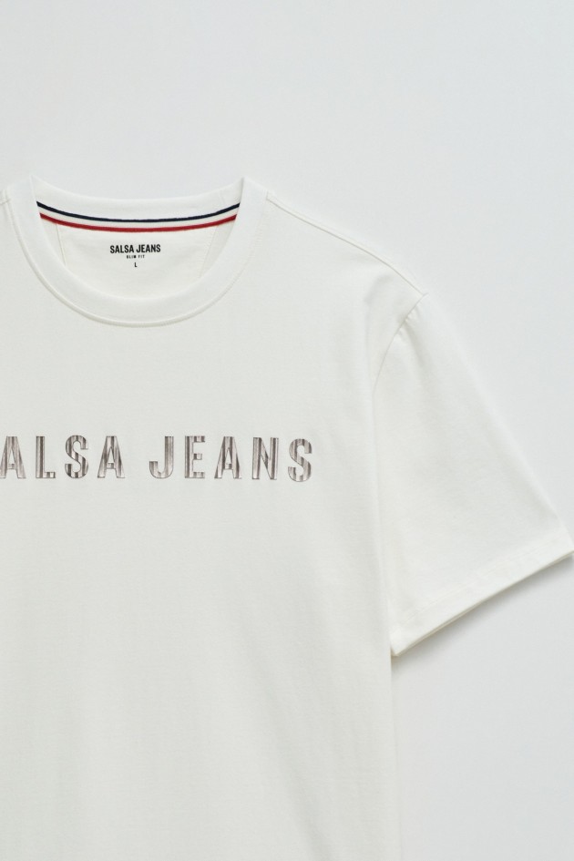 T-SHIRT AVEC BRANDING
