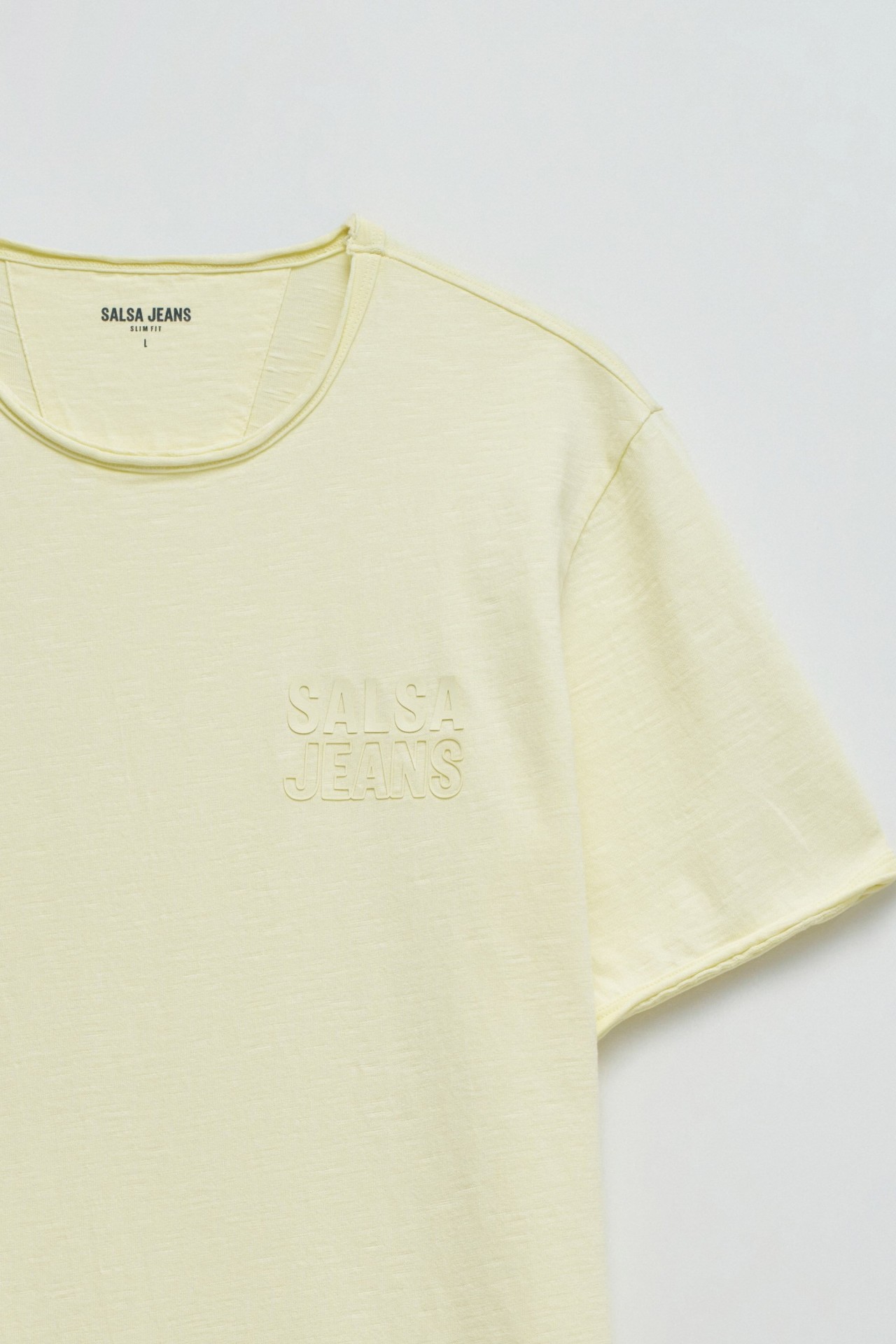 T-SHIRT MET BRANDING