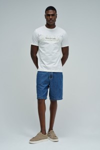 T-SHIRT MET BRANDING