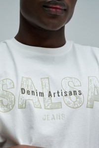 T-SHIRT MET BRANDING