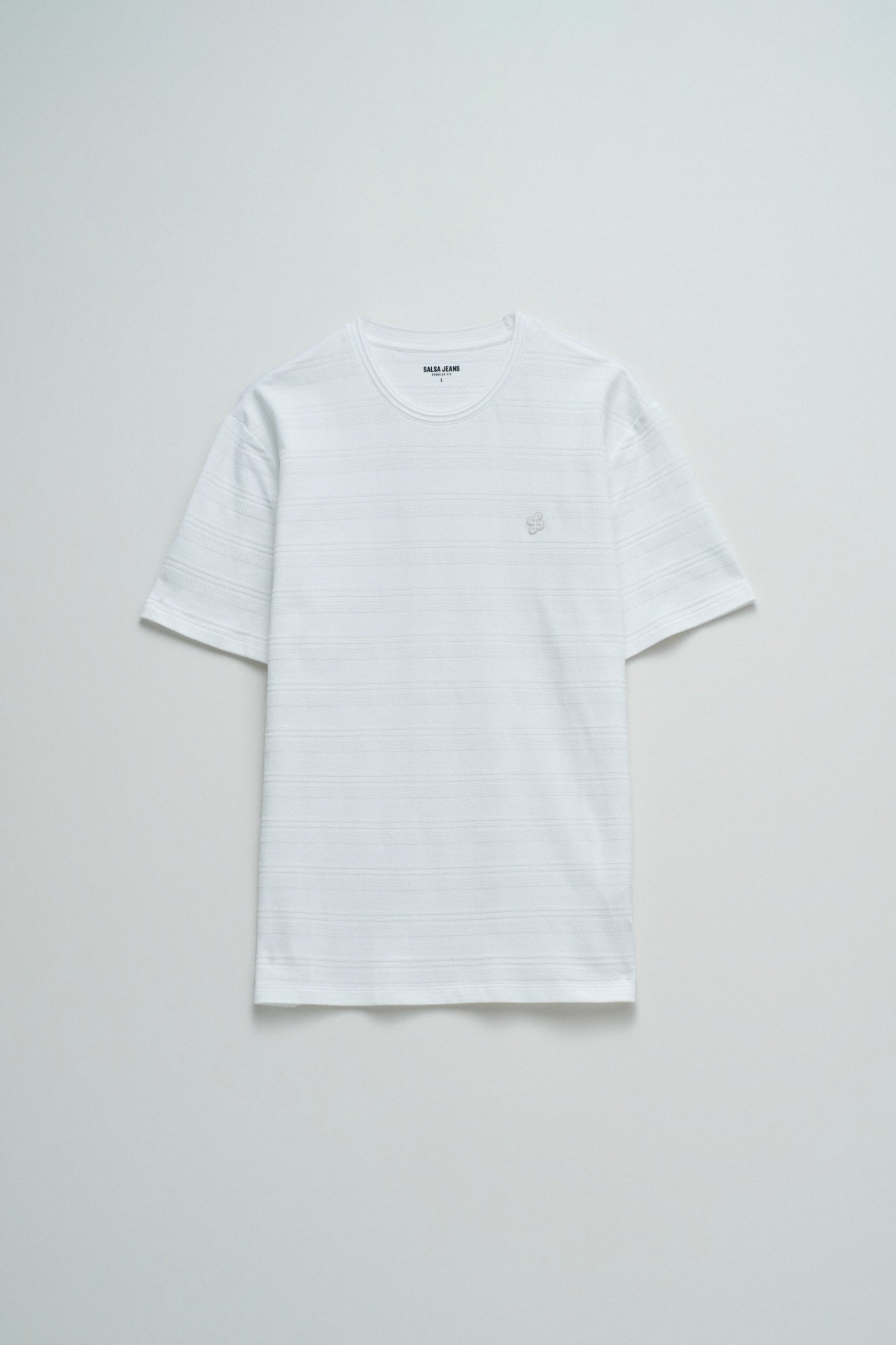 TEXTURED T-SHIRT